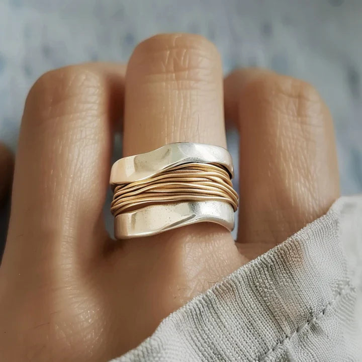 Anillo Vintage de Hilo en Oro y Plata