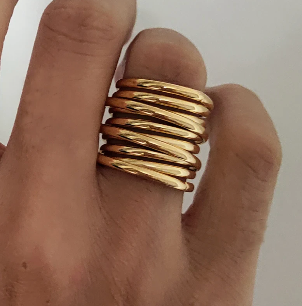 Anillo chapado en oro de 18 quilates estilo romano