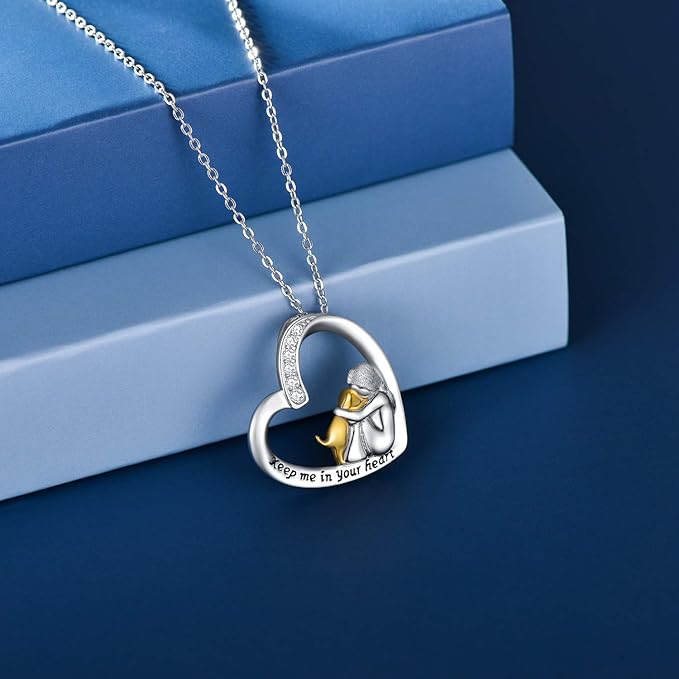 Collar en Plata de Ley 925 diseño de Corazón y Perro con Zirconia