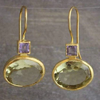 Pendientes Vintage Dorados con Cristales Verdes