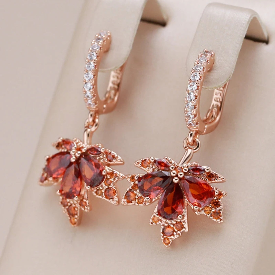 Pendientes Elegantes de Hoja Roja con Cristal