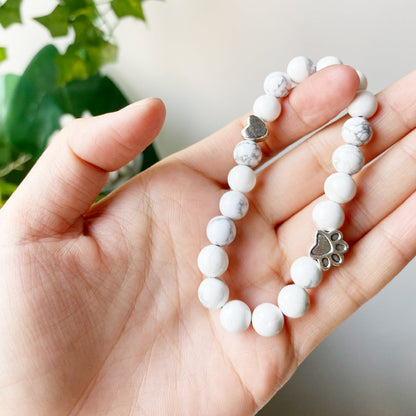 Pulsera de Piedras Preciosas Naturales con Dije de Pata y Corazón
