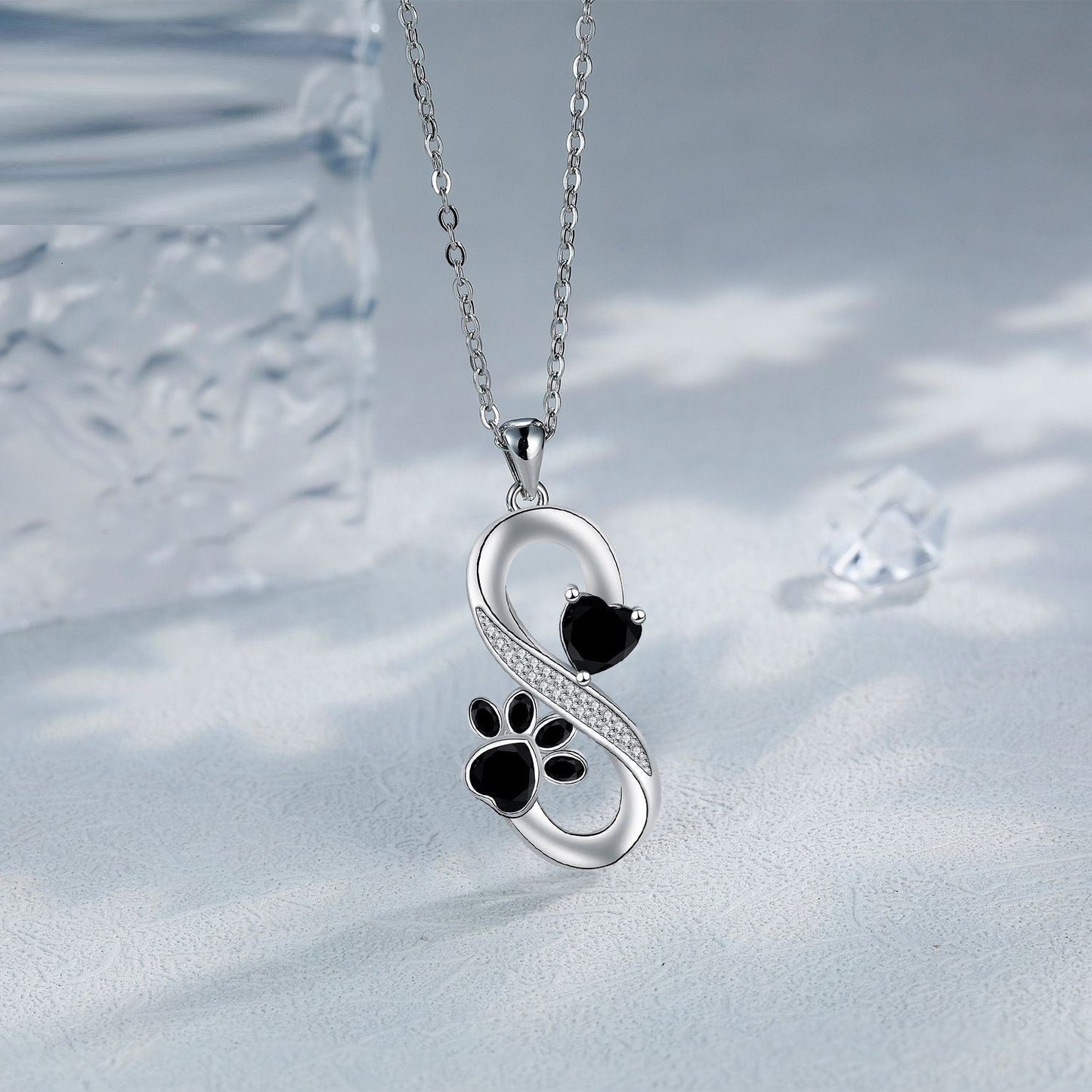 Collar de Corazones, Huella de Pata y Símbolo Infinito