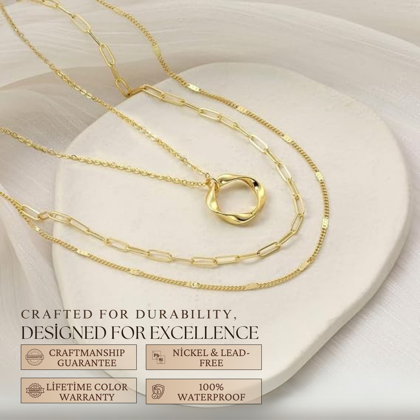 Carmen - Collar vintage con cadena y colgante con baño de oro