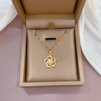 Collar de flor de perlas Orient