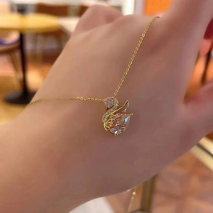 Collar del Cisne de Cristal