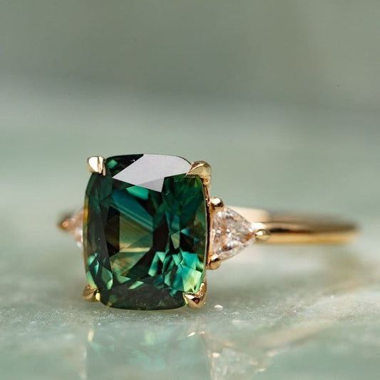 Anillo de Piedra Preciosa Verde Inspiración Vintage | Oro