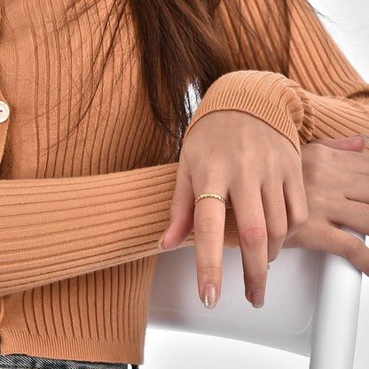 Anillo dorado Orbit Echo