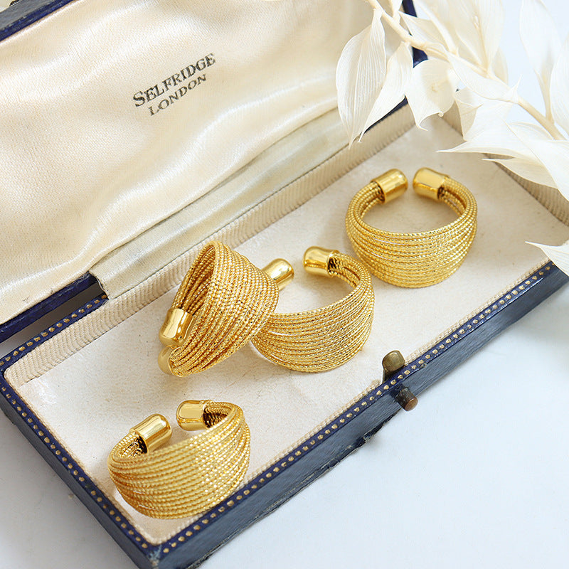 Anillo abierto dorado Vera