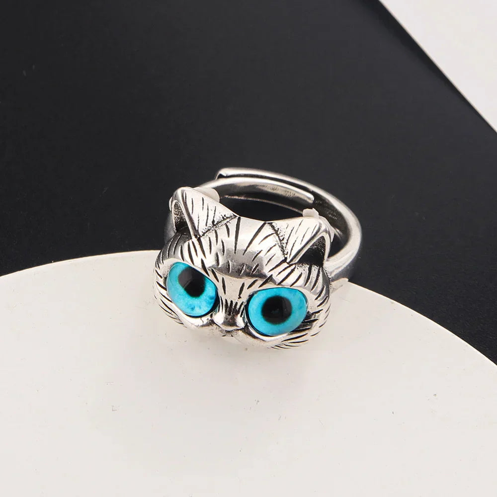 Anillo de Gato de Ojos Azules