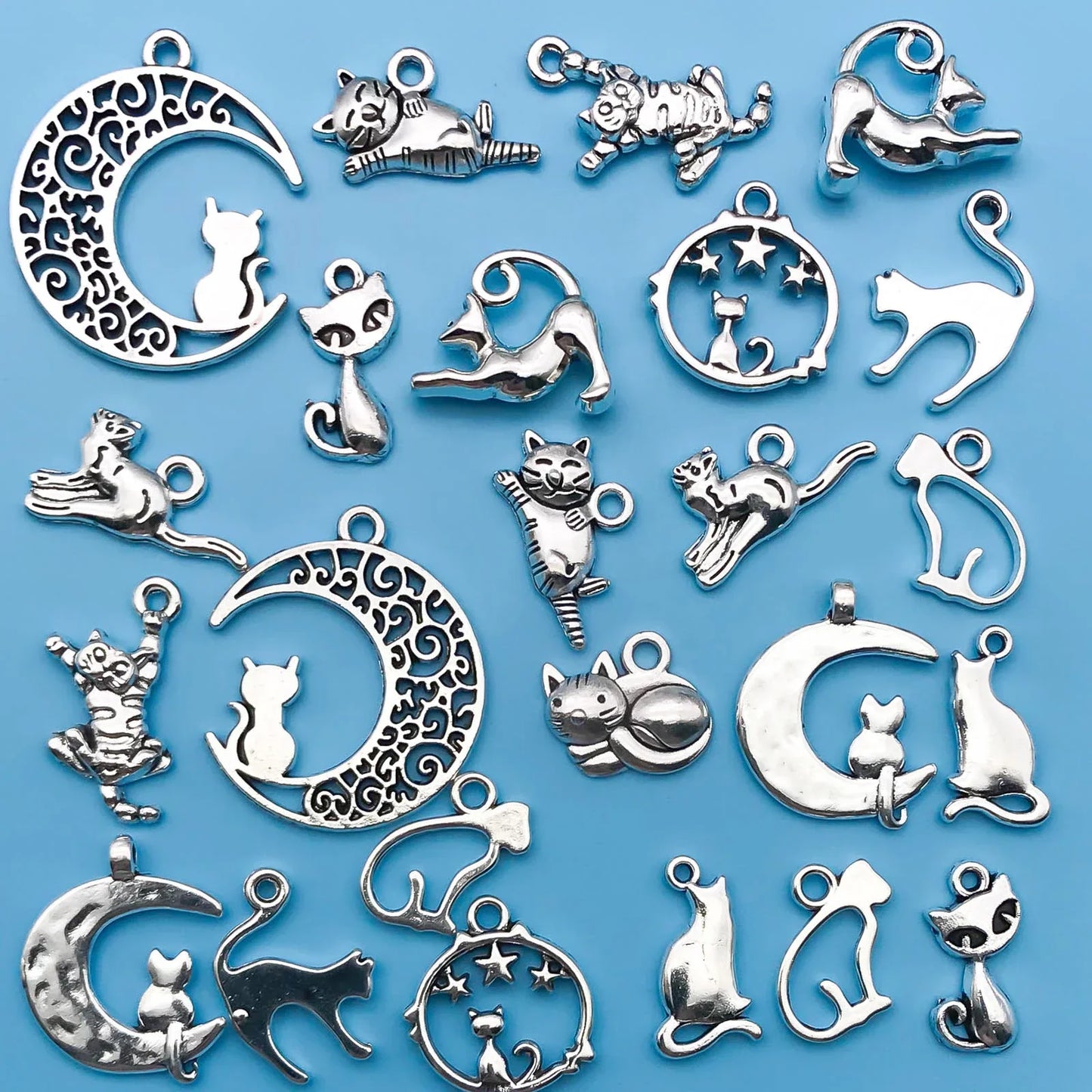 Colección Vintage de Dijes de Gato en Plata