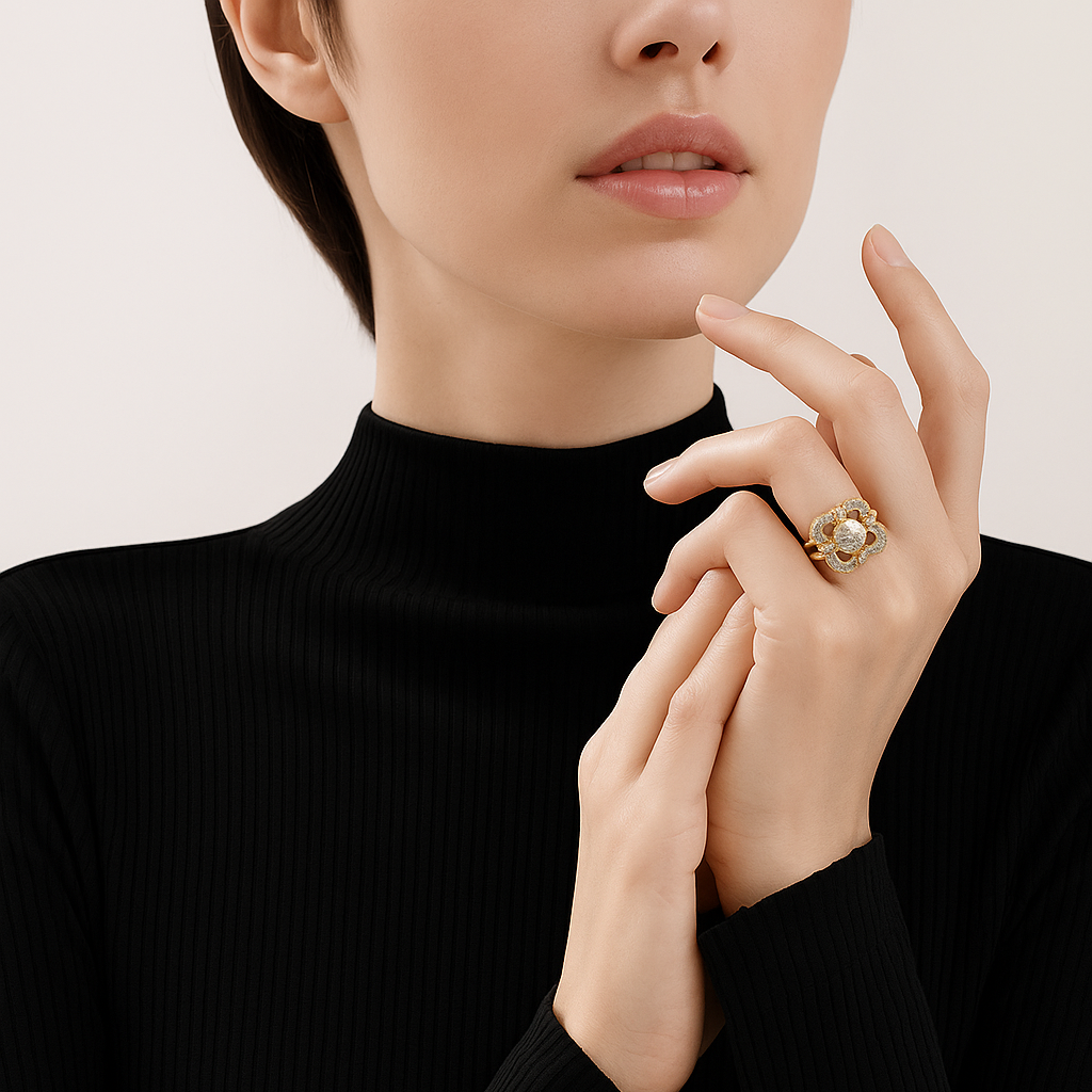 Anillo Vintage de Oro con Circonitas