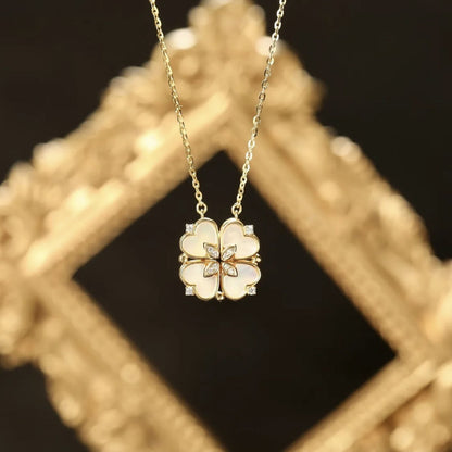 Collar musical de trébol