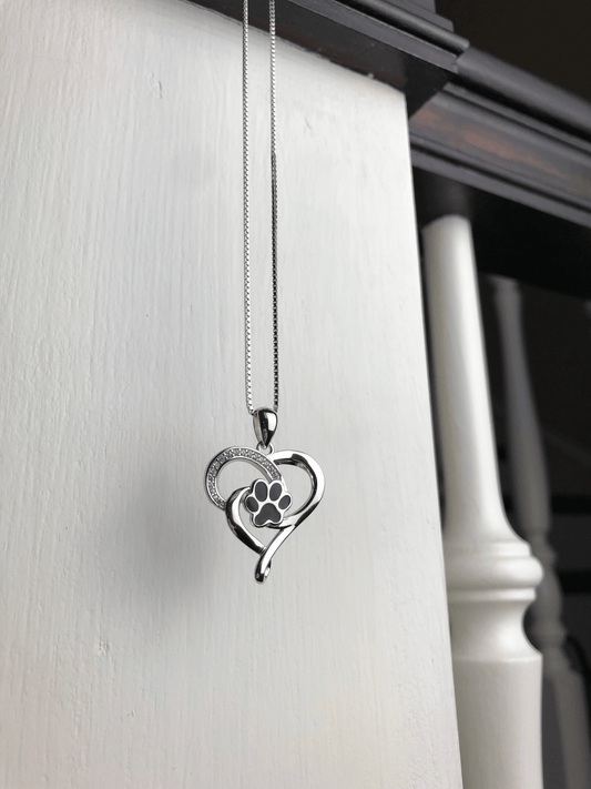 Collar de Infinito en Acero Inoxidable con Corazón y Pata