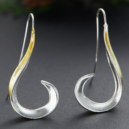 Pendientes colgantes dorados vintage