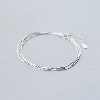 Pulsera fina y elegante de plata 925
