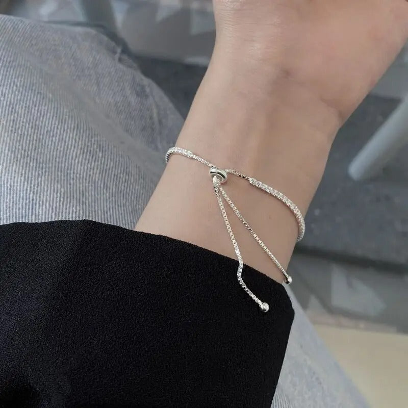 Hermosa pulsera de plata 925 con circonias